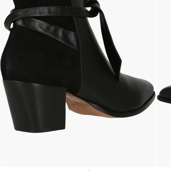 Alexandre Birman Black Ankle Boots with Wrap-Around Strap - Picture 8 of 11